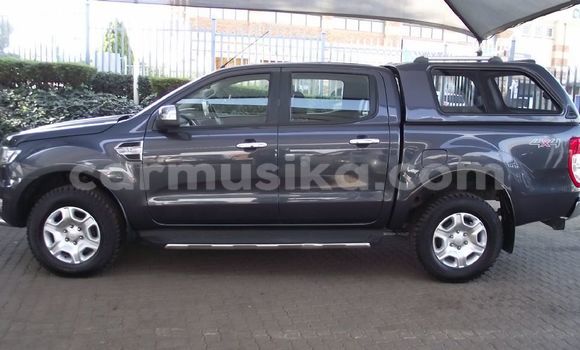 Acheter Occasion Voiture Ford Ranger Bleu à Beitbridge, Matabeleland South Acheter Occasion Voiture Ford Ranger Bleu à Beitbridge, Matabeleland South
