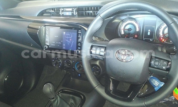 Acheter Occasion Voiture Toyota Hilux Beige à Beitbridge, Matabeleland South Acheter Occasion Voiture Toyota Hilux Beige à Beitbridge, Matabeleland South