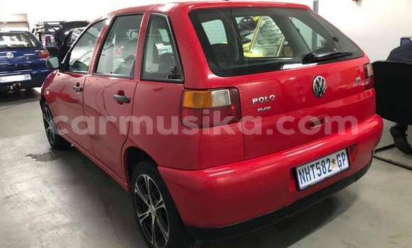 Nunua Ilio tumika Volkswagen Polo Nyekundu Gari ndani ya Beitbridge nchini Matabeleland Kusini Nunua Ilio tumika Volkswagen Polo Nyekundu Gari ndani ya Beitbridge nchini Matabeleland Kusini