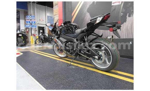 Tenga Itsva Suzuki GSX–R Nhema Bike in Avondale in Harare Tenga Itsva Suzuki GSX–R Nhema Bike in Avondale in Harare