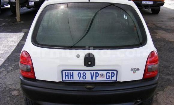 Acheter Occasion Voiture Opel Corsa Blanc à Beitbridge, Matabeleland South Acheter Occasion Voiture Opel Corsa Blanc à Beitbridge, Matabeleland South
