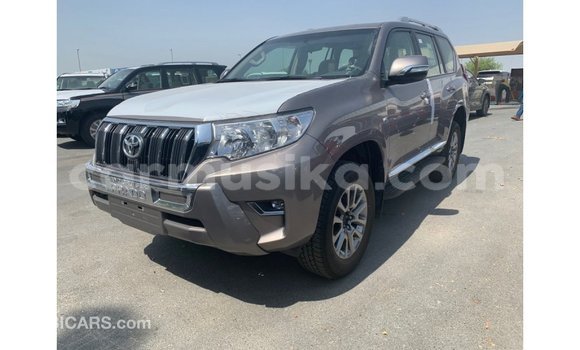 Acheter Import Voiture Toyota Prado Marron à Import - Dubai, Harare Acheter Import Voiture Toyota Prado Marron à Import - Dubai, Harare