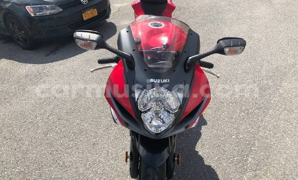 Tenga Tsaru Suzuki GSX–R Zvimwe Bike in Borrowdale in Harare Tenga Tsaru Suzuki GSX–R Zvimwe Bike in Borrowdale in Harare