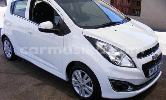 Nunua Ilio tumika Chevrolet Spark Nyeupe Gari ndani ya Beitbridge nchini Matabeleland Kusini Nunua Ilio tumika Chevrolet Spark Nyeupe Gari ndani ya Beitbridge nchini Matabeleland Kusini