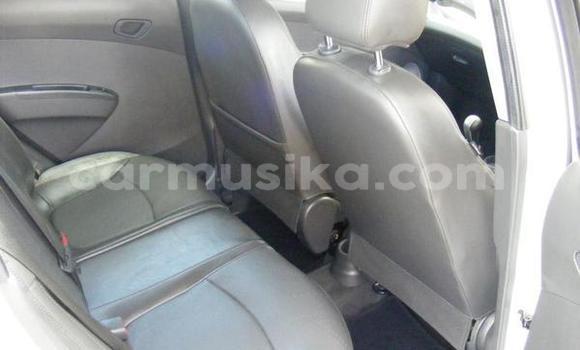 Nunua Ilio tumika Chevrolet Spark Nyeupe Gari ndani ya Beitbridge nchini Matabeleland Kusini Nunua Ilio tumika Chevrolet Spark Nyeupe Gari ndani ya Beitbridge nchini Matabeleland Kusini