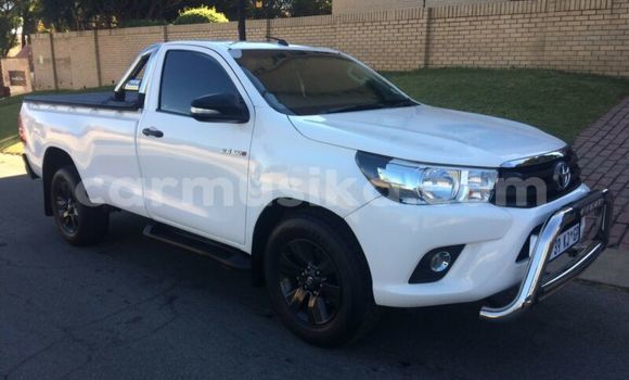 Acheter Occasion Voiture Toyota Hilux Blanc à Beitbridge, Matabeleland South Acheter Occasion Voiture Toyota Hilux Blanc à Beitbridge, Matabeleland South