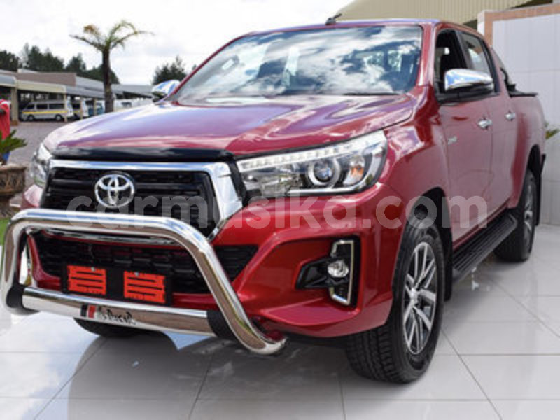 Big with watermark toyota hilux matabeleland south beitbridge 8346