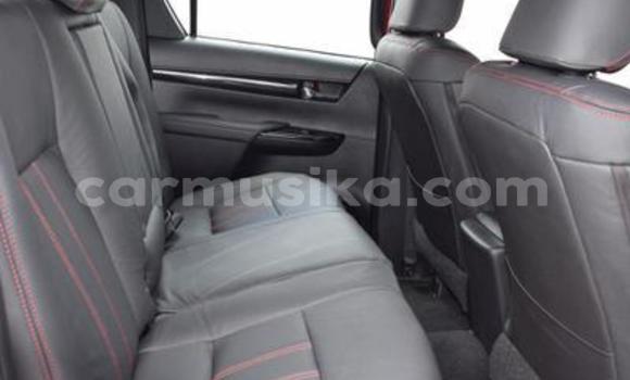 Buy Used Toyota Hilux Red Car in Beitbridge in Matabeleland South Buy Used Toyota Hilux Red Car in Beitbridge in Matabeleland South