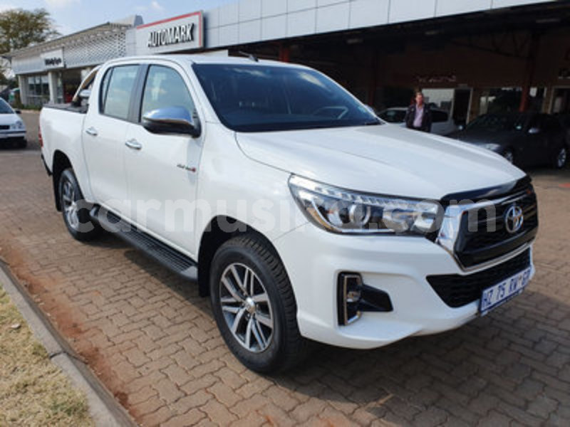 Big with watermark toyota hilux matabeleland south beitbridge 8348