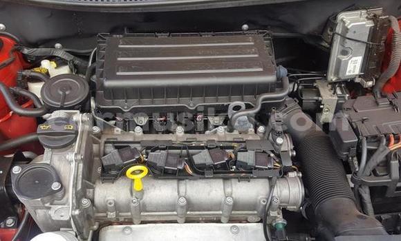 Acheter Occasion Voiture Volkswagen Polo Rouge à Beitbridge, Matabeleland South Acheter Occasion Voiture Volkswagen Polo Rouge à Beitbridge, Matabeleland South