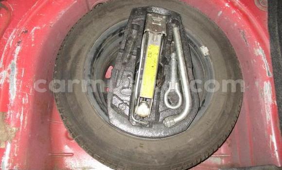 Acheter Occasion Voiture Volkswagen Polo Rouge à Beitbridge, Matabeleland South Acheter Occasion Voiture Volkswagen Polo Rouge à Beitbridge, Matabeleland South