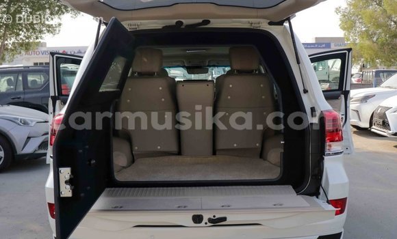 Buy Import Toyota Land Cruiser White Car in Import - Dubai in Harare Buy Import Toyota Land Cruiser White Car in Import - Dubai in Harare