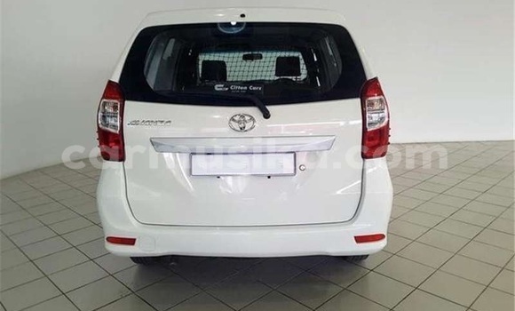 Nunua Ilio tumika Toyota Avanza Nyeupe Gari ndani ya Beitbridge nchini Matabeleland Kusini Nunua Ilio tumika Toyota Avanza Nyeupe Gari ndani ya Beitbridge nchini Matabeleland Kusini