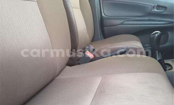 Nunua Ilio tumika Toyota Avanza Nyeupe Gari ndani ya Beitbridge nchini Matabeleland Kusini Nunua Ilio tumika Toyota Avanza Nyeupe Gari ndani ya Beitbridge nchini Matabeleland Kusini