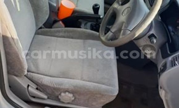 Tenga Tsaru Nissan Sunny Sirivha Mota in Harare in Harare Tenga Tsaru Nissan Sunny Sirivha Mota in Harare in Harare