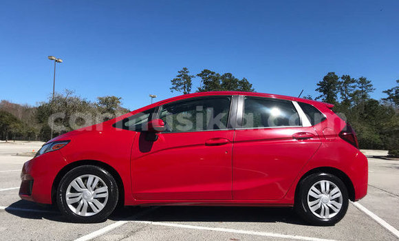 Tenga Tsaru Honda Fit Tsvuku Mota in Beitbridge in Matabeleland South Tenga Tsaru Honda Fit Tsvuku Mota in Beitbridge in Matabeleland South