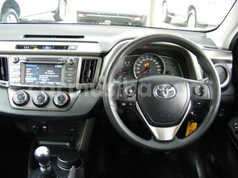 Big with watermark toyota rav4 matabeleland south beitbridge 8364