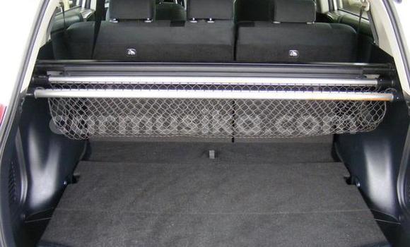 Acheter Occasion Voiture Toyota RAV4 Blanc à Beitbridge, Matabeleland South Acheter Occasion Voiture Toyota RAV4 Blanc à Beitbridge, Matabeleland South