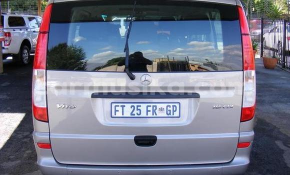 Acheter Occasion Voiture Mercedes‒Benz Vito Autre à Beitbridge, Matabeleland South Acheter Occasion Voiture Mercedes‒Benz Vito Autre à Beitbridge, Matabeleland South