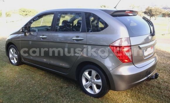 Acheter Occasion Voiture Honda FR-V Gris à Bindura, Mashonaland Central Acheter Occasion Voiture Honda FR-V Gris à Bindura, Mashonaland Central