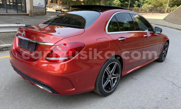 Acheter Occasion Voiture Mercedes‒Benz C–Class Rouge à Harare, Harare Acheter Occasion Voiture Mercedes‒Benz C–Class Rouge à Harare, Harare