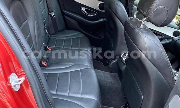 Acheter Occasion Voiture Mercedes‒Benz C–Class Rouge à Harare, Harare Acheter Occasion Voiture Mercedes‒Benz C–Class Rouge à Harare, Harare