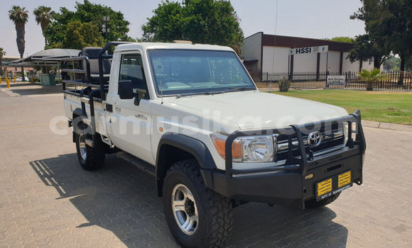 Tenga Tsaru Toyota Land Cruiser Chena Mota in Harare in Harare Tenga Tsaru Toyota Land Cruiser Chena Mota in Harare in Harare