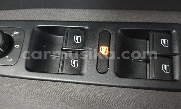 Acheter Occasion Voiture Volkswagen Amarok Blanc à Beitbridge, Matabeleland South Acheter Occasion Voiture Volkswagen Amarok Blanc à Beitbridge, Matabeleland South