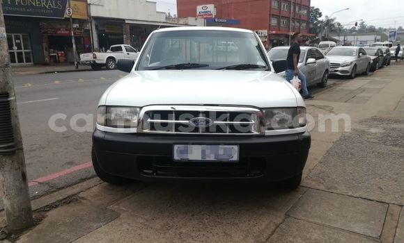 Acheter Occasion Voiture Ford Ranger Blanc à Beitbridge, Matabeleland South Acheter Occasion Voiture Ford Ranger Blanc à Beitbridge, Matabeleland South