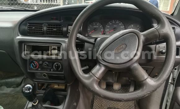 Acheter Occasion Voiture Ford Ranger Blanc à Beitbridge, Matabeleland South Acheter Occasion Voiture Ford Ranger Blanc à Beitbridge, Matabeleland South