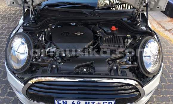 Acheter Occasion Voiture MINI Cooper Autre à Beitbridge, Matabeleland South Acheter Occasion Voiture MINI Cooper Autre à Beitbridge, Matabeleland South