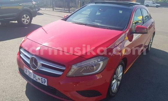 Acheter Occasion Voiture Mercedes‒Benz CLS-klasse AMG Rouge à Beitbridge, Matabeleland South Acheter Occasion Voiture Mercedes‒Benz CLS-klasse AMG Rouge à Beitbridge, Matabeleland South