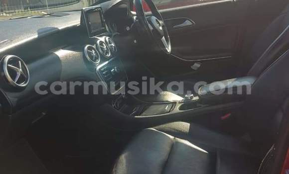 Acheter Occasion Voiture Mercedes‒Benz CLS-klasse AMG Rouge à Beitbridge, Matabeleland South Acheter Occasion Voiture Mercedes‒Benz CLS-klasse AMG Rouge à Beitbridge, Matabeleland South