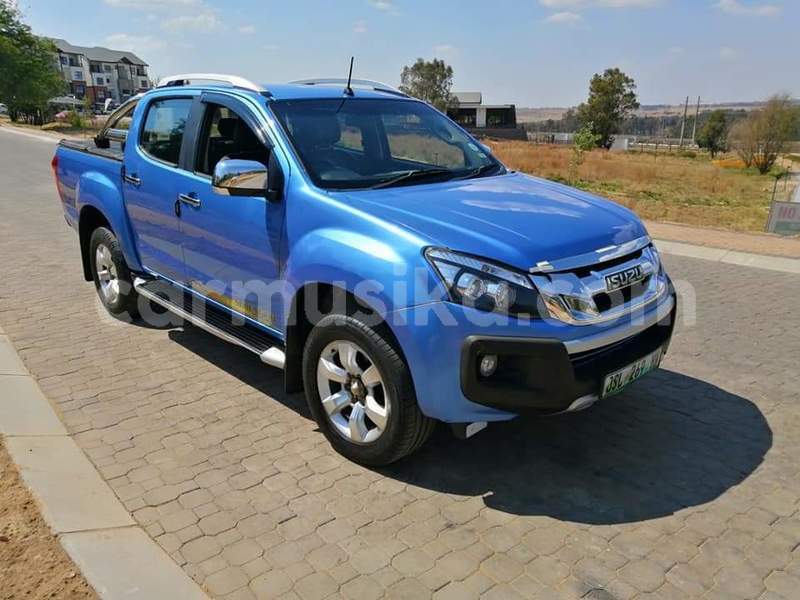 Big with watermark isuzu kb matabeleland south beitbridge 8392