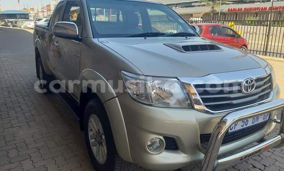 Acheter Occasion Voiture Toyota Hilux Vert à Beitbridge, Matabeleland South Acheter Occasion Voiture Toyota Hilux Vert à Beitbridge, Matabeleland South