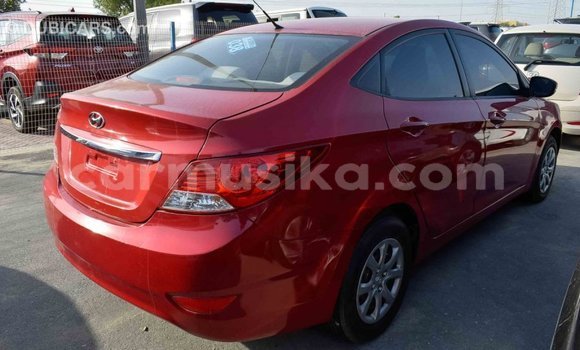 Acheter Import Voiture Hyundai Accent Rouge à Import - Dubai, Harare Acheter Import Voiture Hyundai Accent Rouge à Import - Dubai, Harare