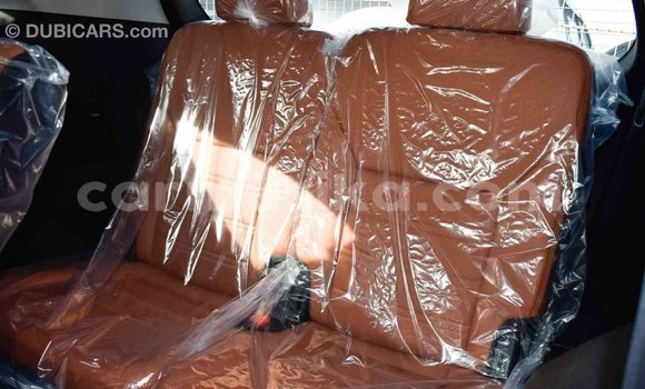 Acheter Import Voiture Kia Sorento Noir à Import - Dubai, Harare Acheter Import Voiture Kia Sorento Noir à Import - Dubai, Harare