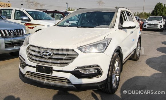 Tenga Imported Hyundai Santa Fe Chena Mota in Import - Dubai in Harare Tenga Imported Hyundai Santa Fe Chena Mota in Import - Dubai in Harare