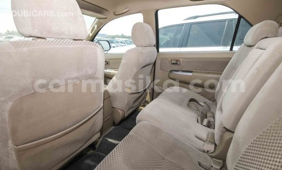 Tenga Imported Toyota Fortuner Nhema Mota in Import - Dubai in Harare Tenga Imported Toyota Fortuner Nhema Mota in Import - Dubai in Harare