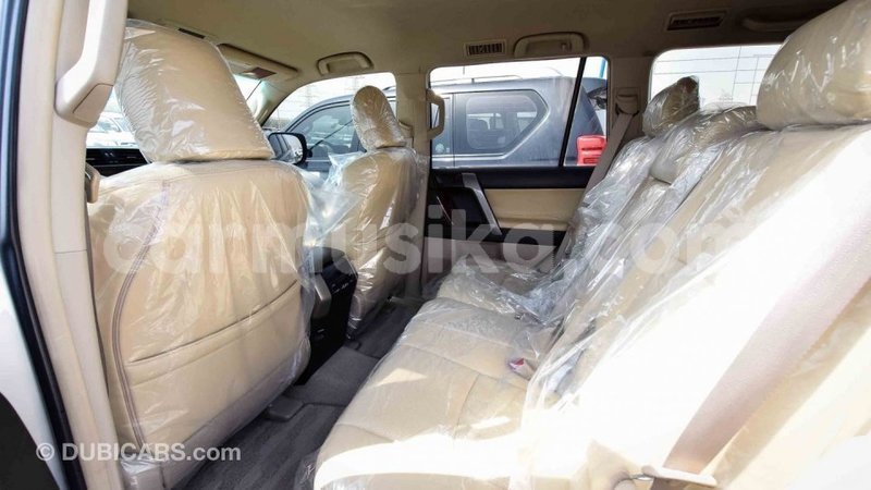 Big with watermark toyota prado harare import dubai 8411