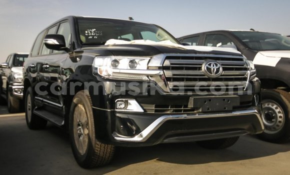 Acheter Import Voiture Toyota Land Cruiser Noir à Import - Dubai, Harare Acheter Import Voiture Toyota Land Cruiser Noir à Import - Dubai, Harare
