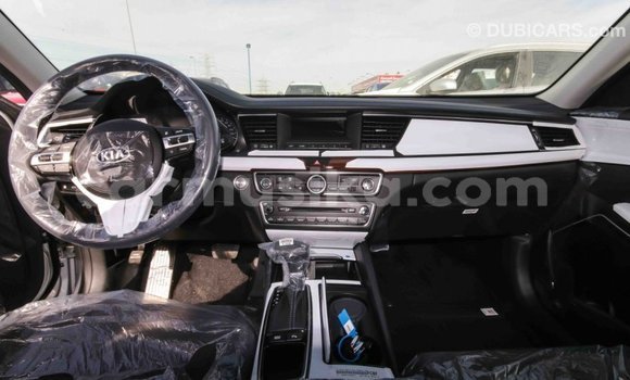 Acheter Import Voiture Kia Cadenza Autre à Import - Dubai, Harare Acheter Import Voiture Kia Cadenza Autre à Import - Dubai, Harare