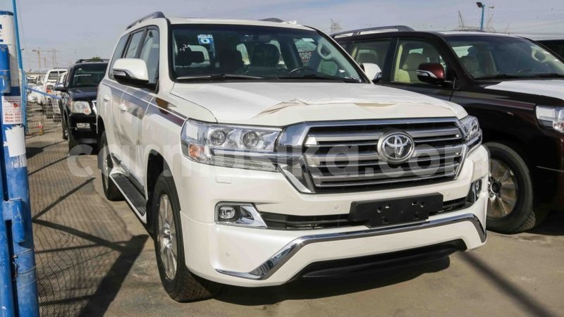 Big with watermark toyota land cruiser harare import dubai 8423