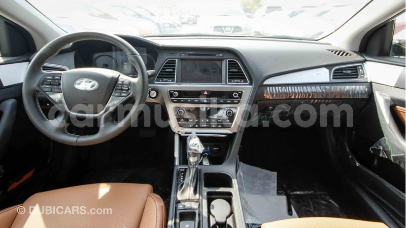 Big with watermark hyundai sonata harare import dubai 8426