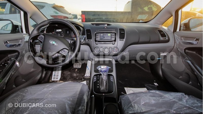 Big with watermark kia cerato harare import dubai 8428