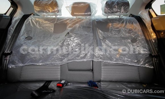 Acheter Import Voiture Kia Cerato Blanc à Import - Dubai, Harare Acheter Import Voiture Kia Cerato Blanc à Import - Dubai, Harare