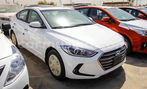 Tenga Imported Hyundai Elantra Chena Mota in Import - Dubai in Harare Tenga Imported Hyundai Elantra Chena Mota in Import - Dubai in Harare