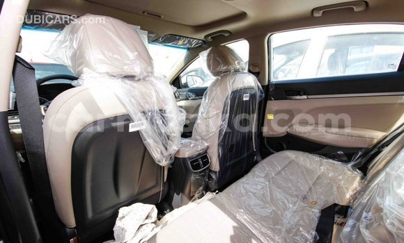 Tenga Imported Hyundai Elantra Chena Mota in Import - Dubai in Harare Tenga Imported Hyundai Elantra Chena Mota in Import - Dubai in Harare