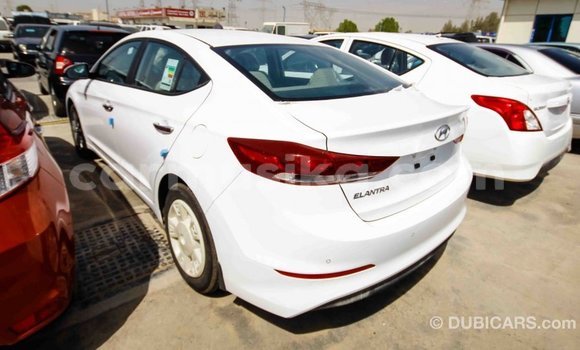 Tenga Imported Hyundai Elantra Chena Mota in Import - Dubai in Harare Tenga Imported Hyundai Elantra Chena Mota in Import - Dubai in Harare