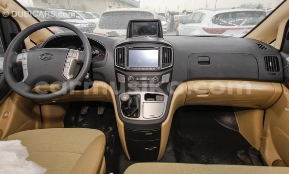 Tenga Imported Hyundai Accent Chena Mota in Import - Dubai in Harare Tenga Imported Hyundai Accent Chena Mota in Import - Dubai in Harare